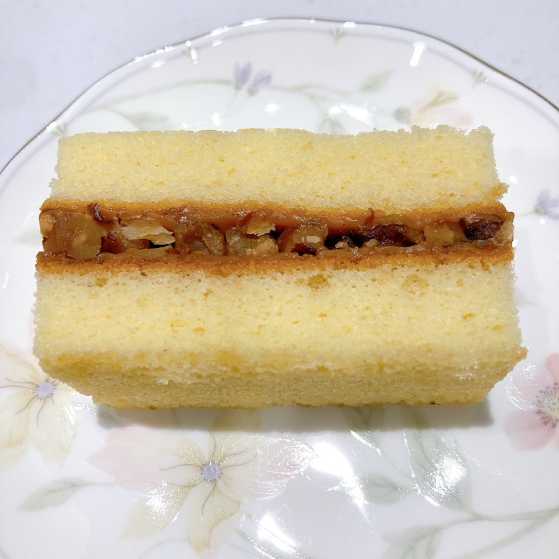 マルセイバターケーキのくるみ