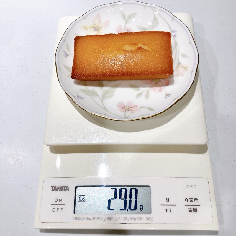 カフェブリッコのフィナンシェ