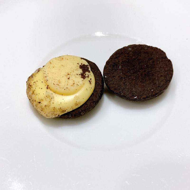 ブルボンのエブリバーガーのチョコバナナ味