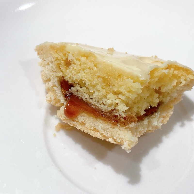 パステルの窯出しタルトのプリン味