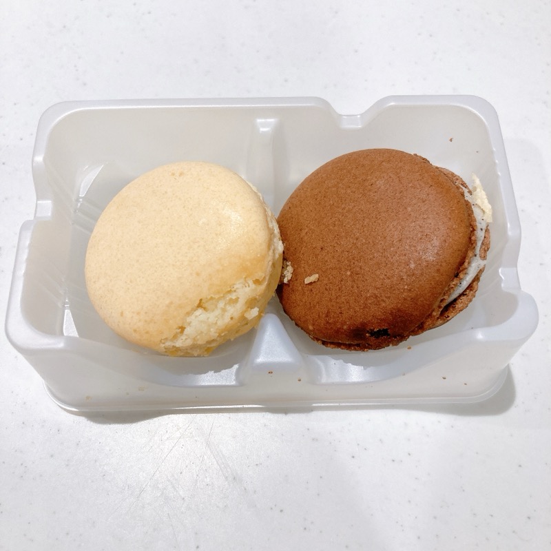 サーティワンのクッキー＆クリーム風マカロン