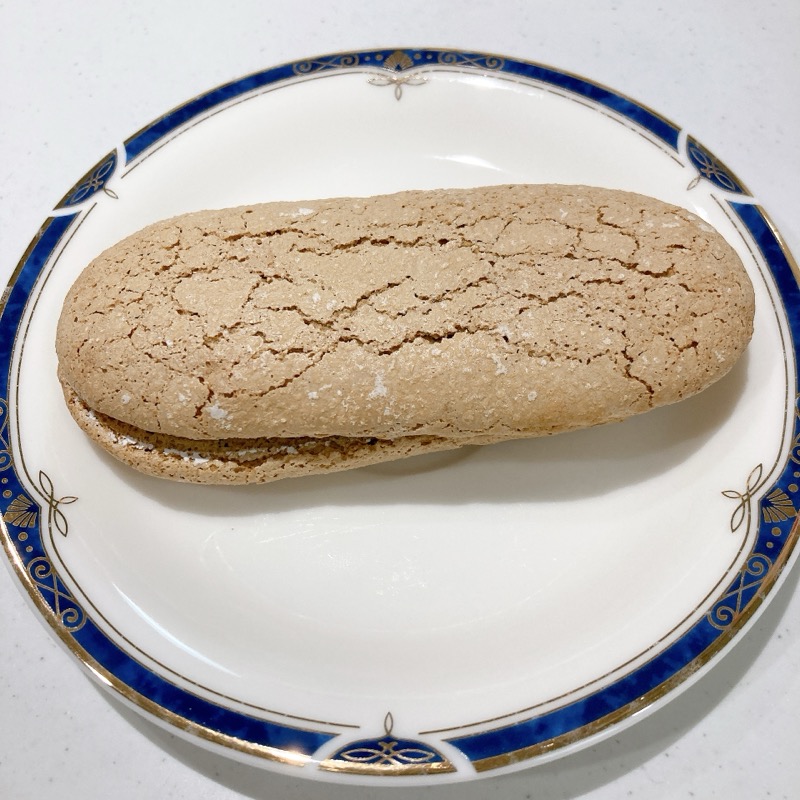 ミルクティー風味クリームサンドダックワーズ