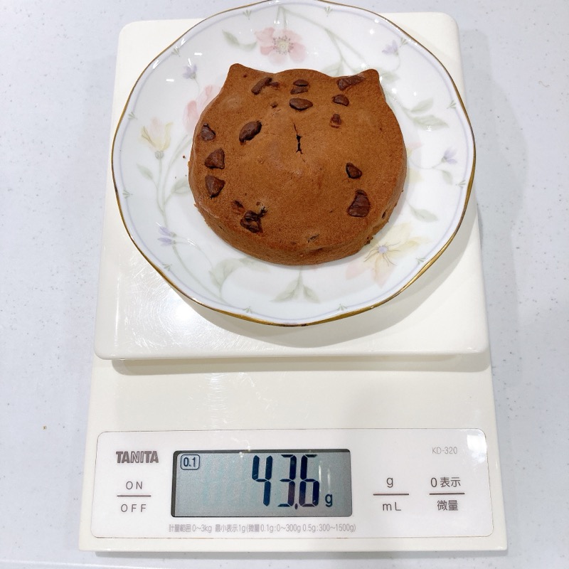 にゃんともおいしいスコーンのチョコ味