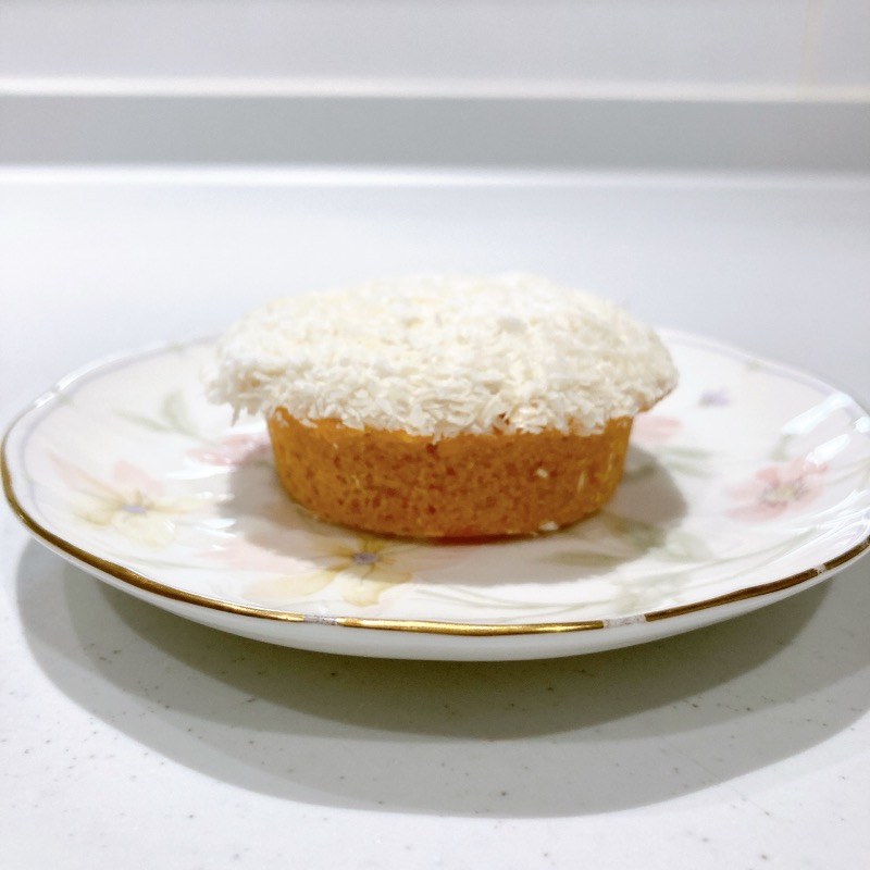 カルディのキャラメルココナッツケーキ