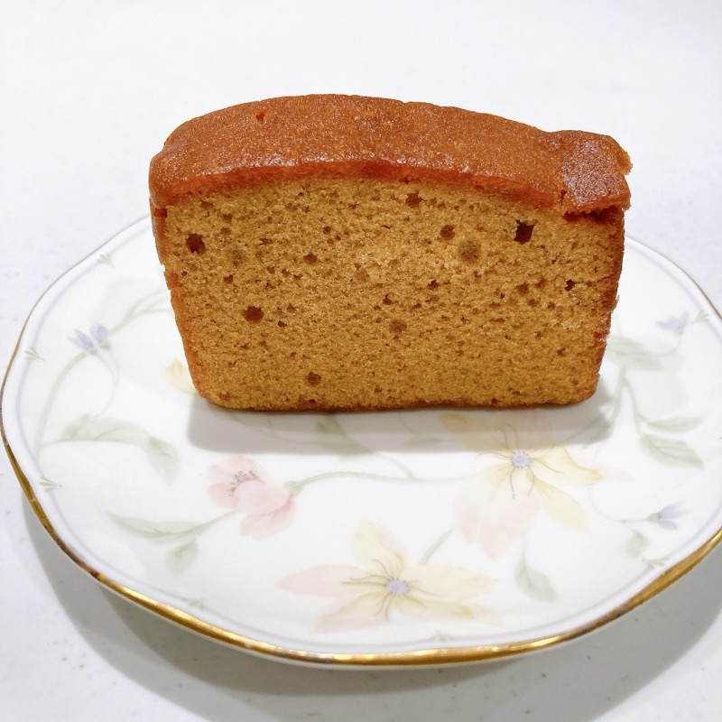 ダイソーの塩キャラメルパウンドケーキ