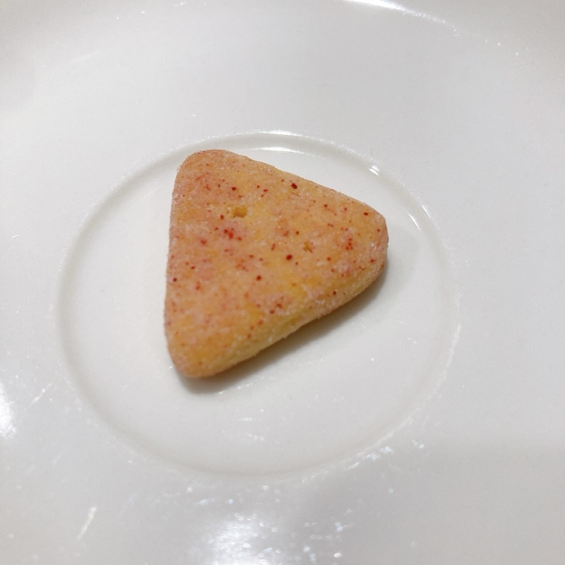 まるでケーキなビスケットのいちごのショートケーキ味