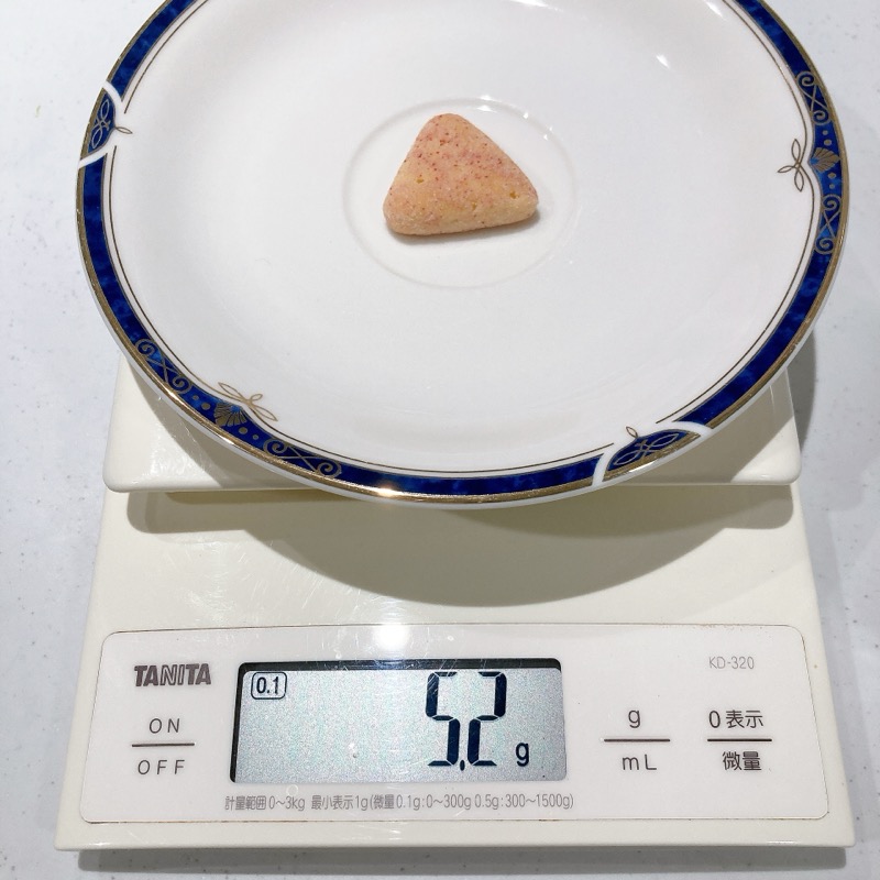 まるでケーキなビスケットのいちごのショートケーキ味