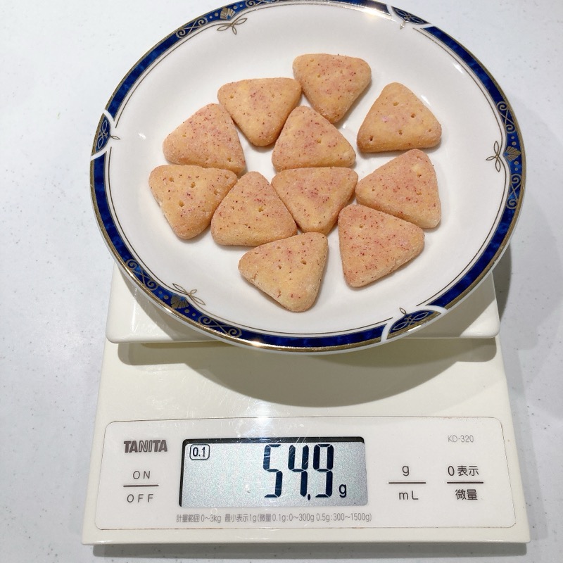 まるでケーキなビスケットのいちごのショートケーキ味