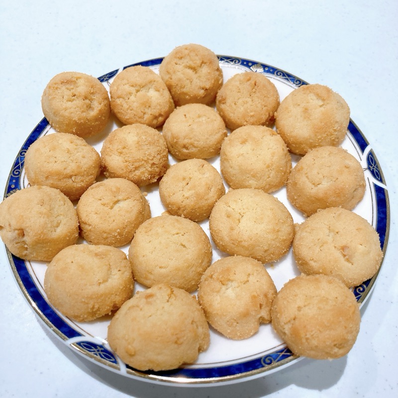 フラ印のマカダミアナッツクッキー