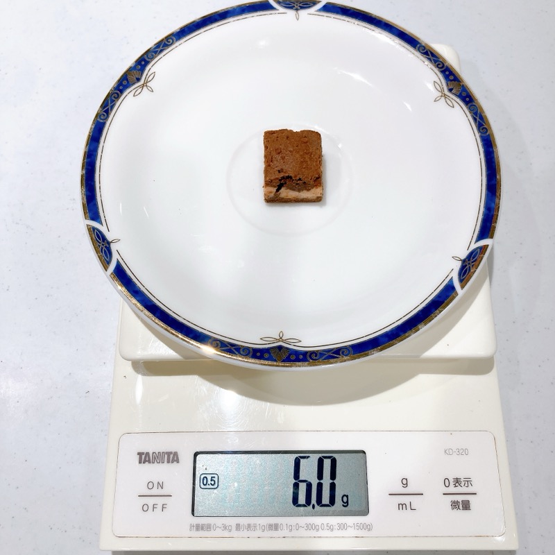 世にもおいしいチョコっとブラウニーイチゴはアポロチョコみたいな味？何個入り？