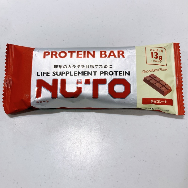 NUTOのプロテインバーチョコレート