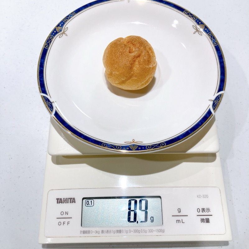 オランジェのキャラメルバナナのプチシュー