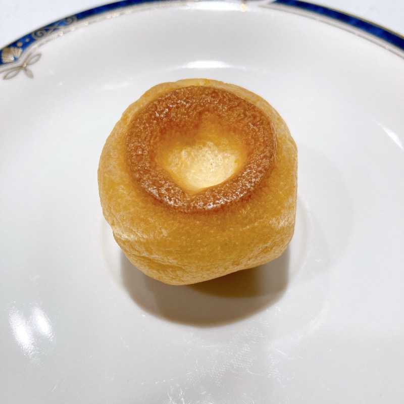 オランジェのキャラメルバナナのプチシュー