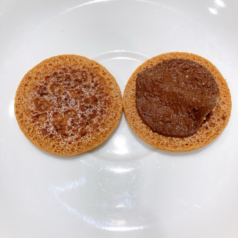 ロータスのビスコフサンドミルクチョコレート