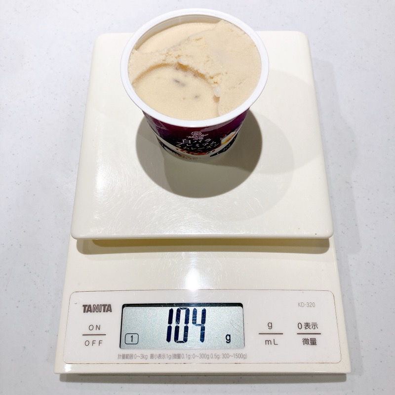 白バラプレミアムのラムレーズン