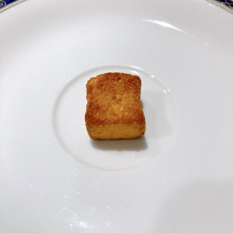 サンリプのひとくちラスクシナモンキャラメル味