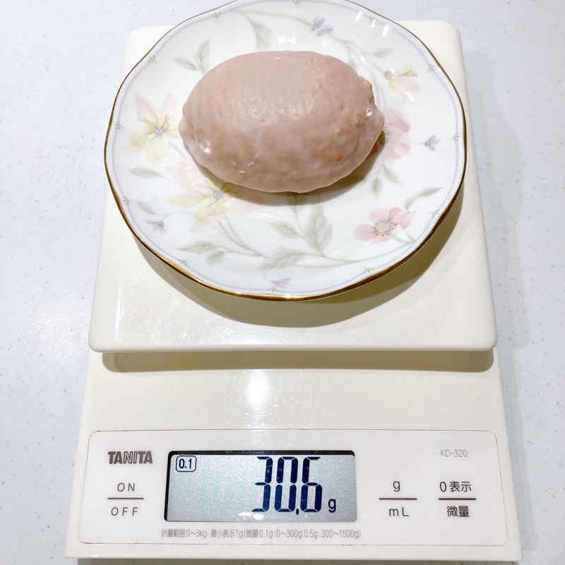 さくら風味のケーキ