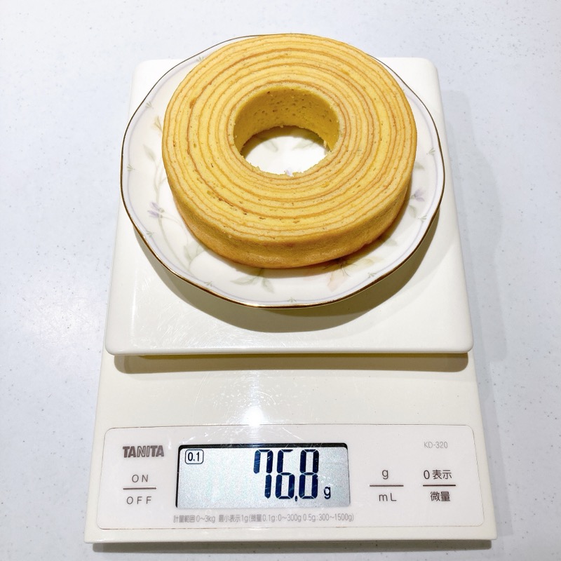 セブンの金のしっとりバウムクーヘン