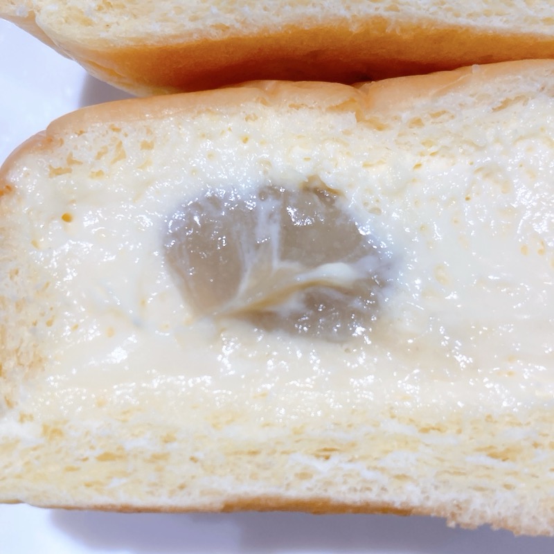 八天堂の冷やして食べるとろけるくりーむパン和栗