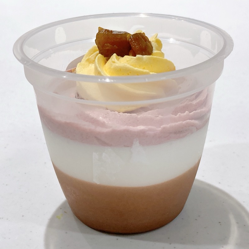 ロピアの秋の味覚パフェ