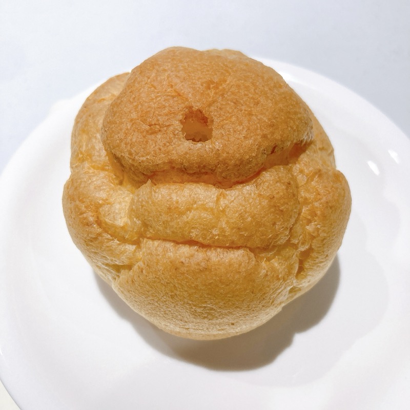 モンテールライオンコーヒー・カフェラテシュークリーム