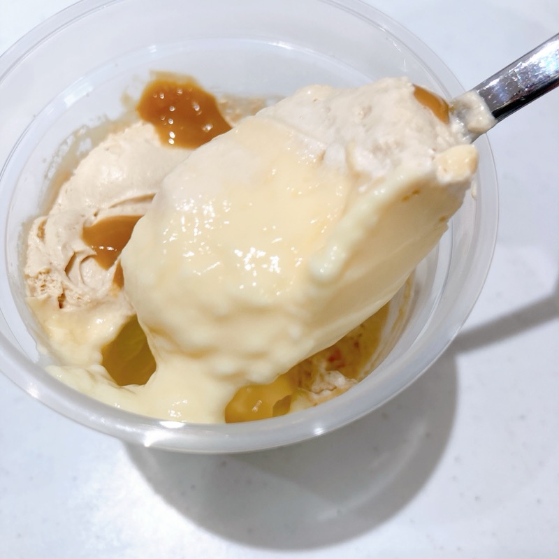 ロピアの絹ごし生キャラメルクリームプリン