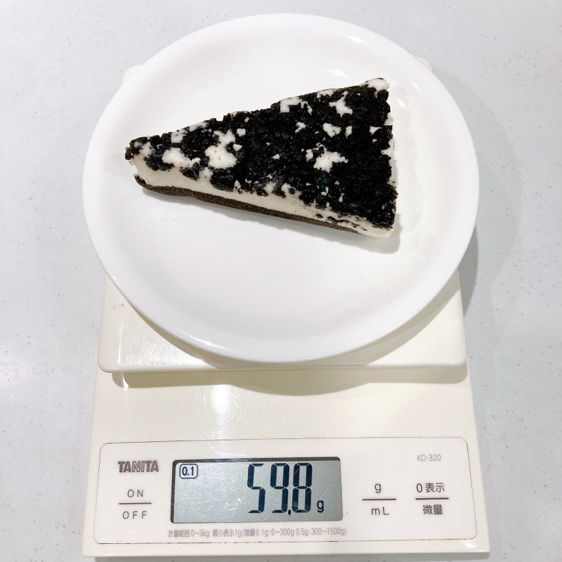 セブンのかじるクッキークリームバニラムース仕立て
