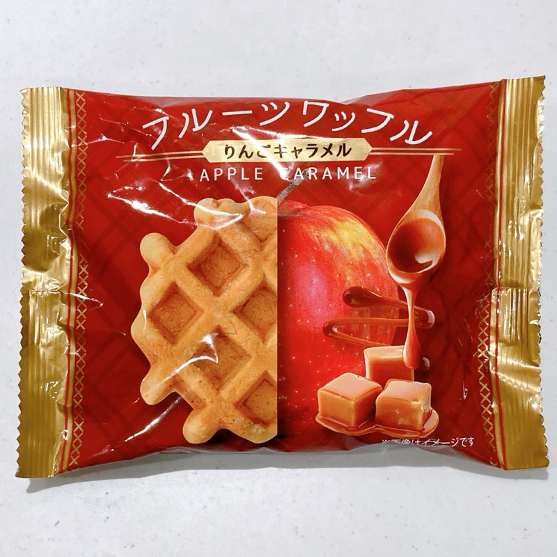 フルーツワッフルのりんごキャラメル