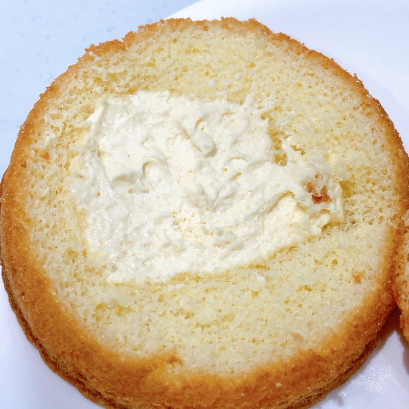 不二家のミルキーなキャラメルケーキ