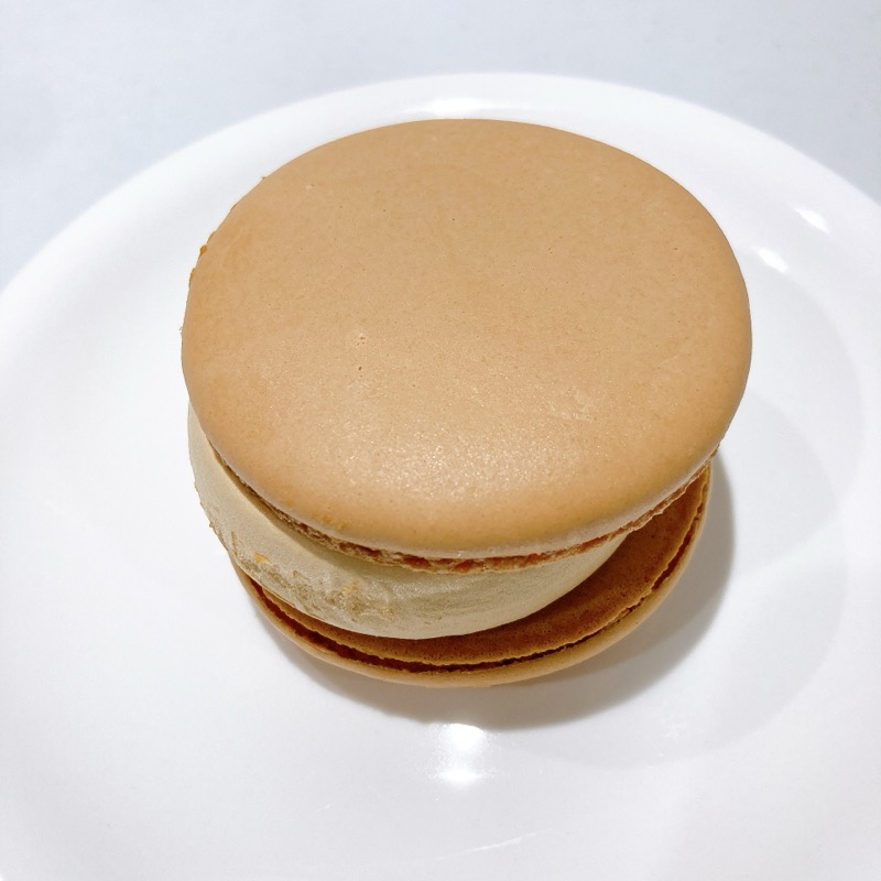 セブンのマカロンアイスキャラメル