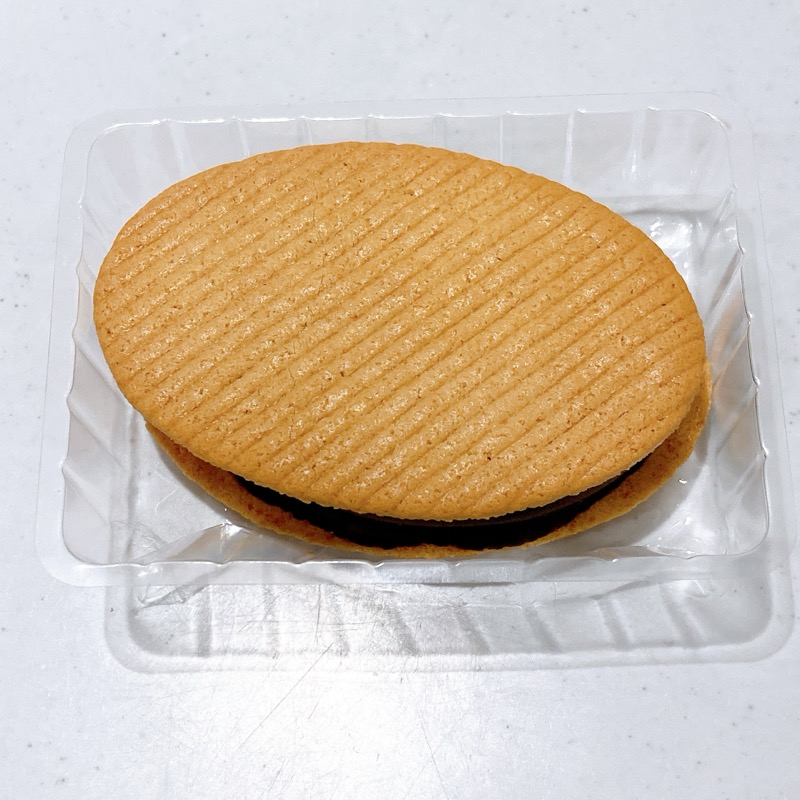 ファミマのクリスピーチョコサンド