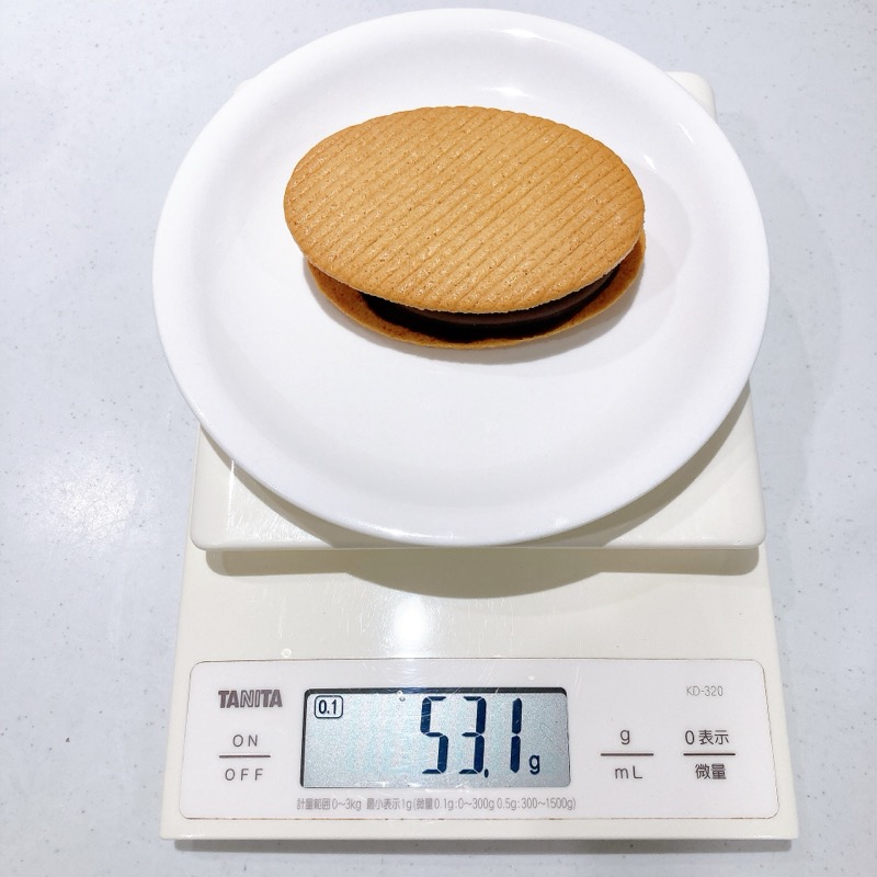 ファミマのクリスピーチョコサンド