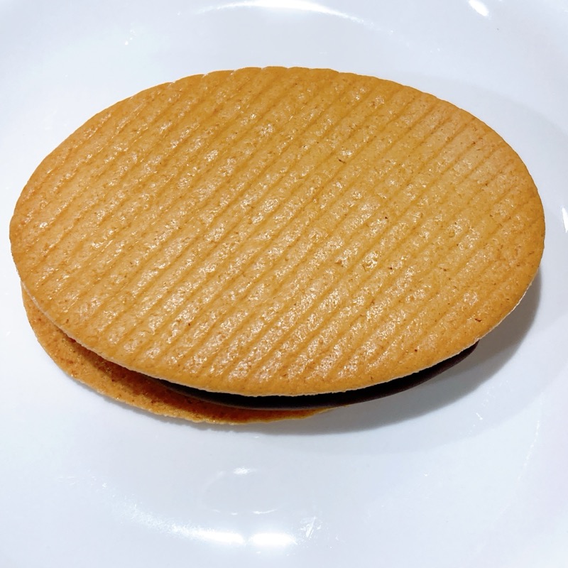 ファミマのクリスピーチョコサンド