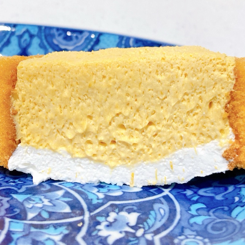 パンプキンロールケーキ