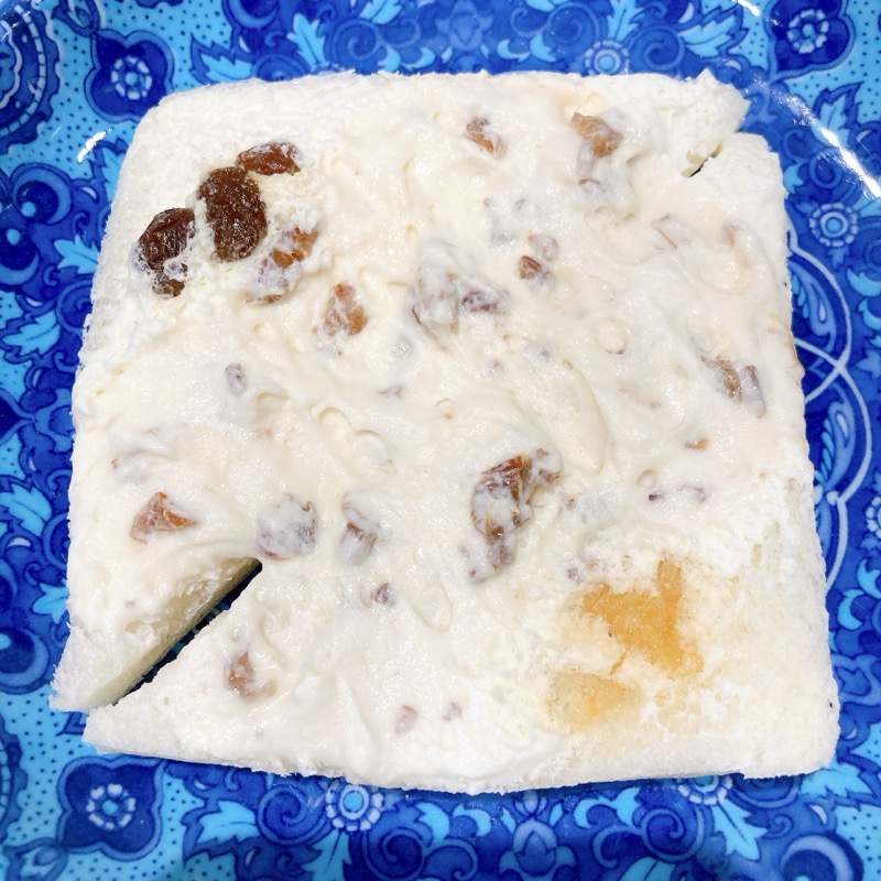 ファミマのラムレーズンホイップ