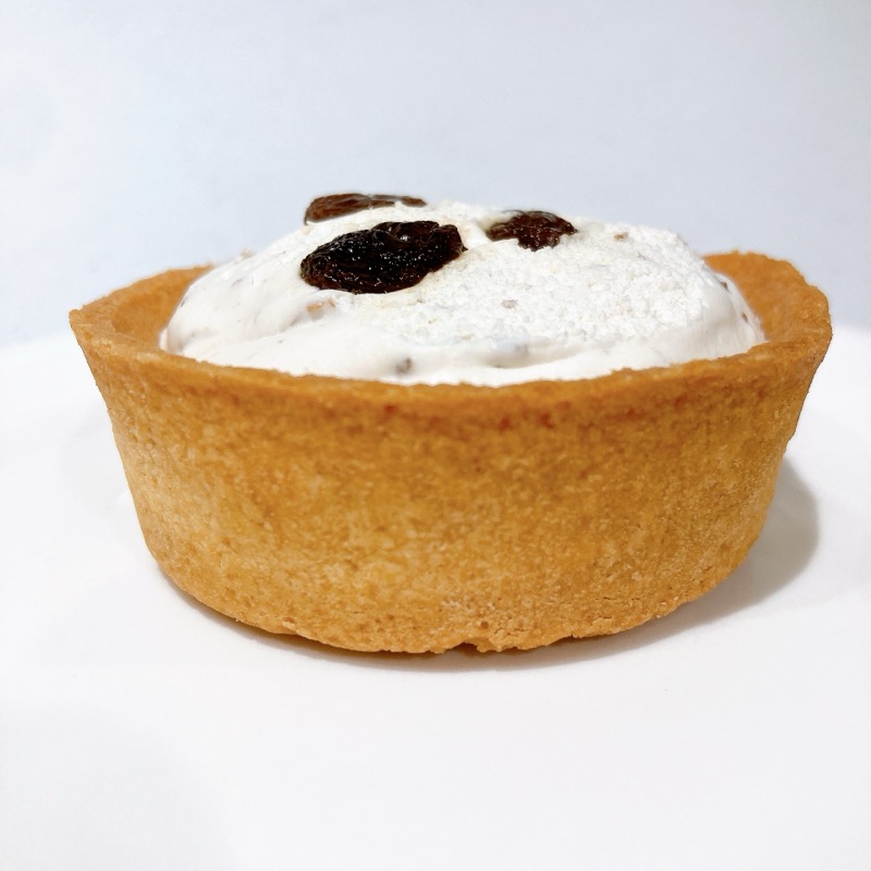 ファミマの大人のラムレーズンタルト