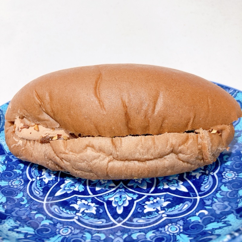 Tops監修チョコづくしのコッペ