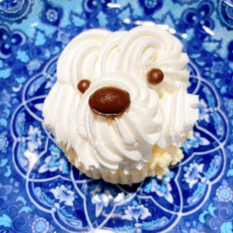 いぬぬバスクチーズケーキ