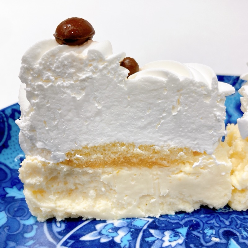 いぬぬバスクチーズケーキ