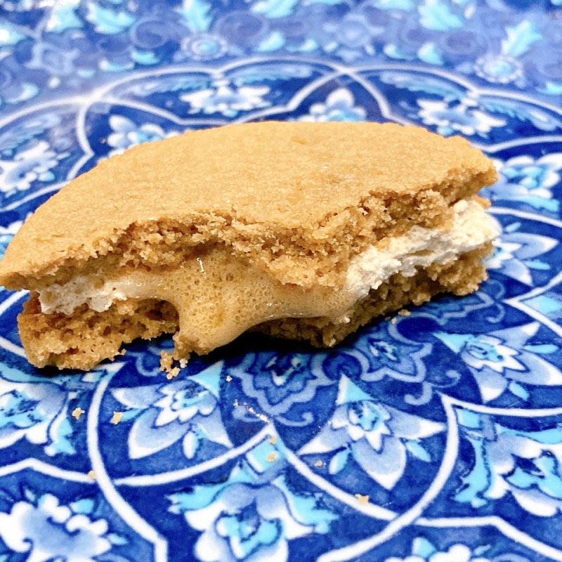 ロイヤルムーンのガレットサンドのロイヤルミルクティー