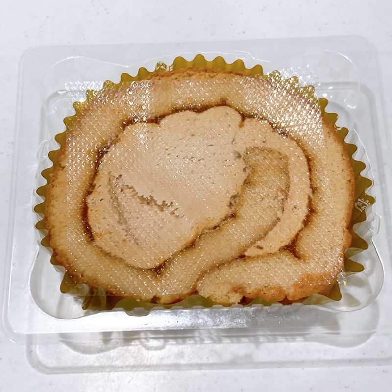 紅茶に恋するロールケーキ