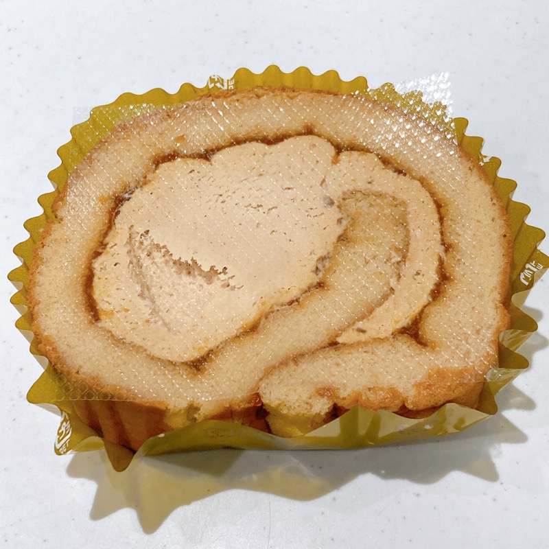 紅茶に恋するロールケーキ