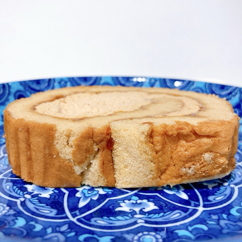 紅茶に恋するロールケーキ