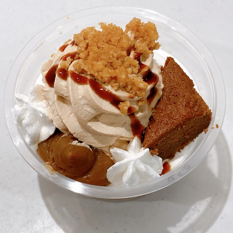 紅茶に恋するプリンケーキパフェ