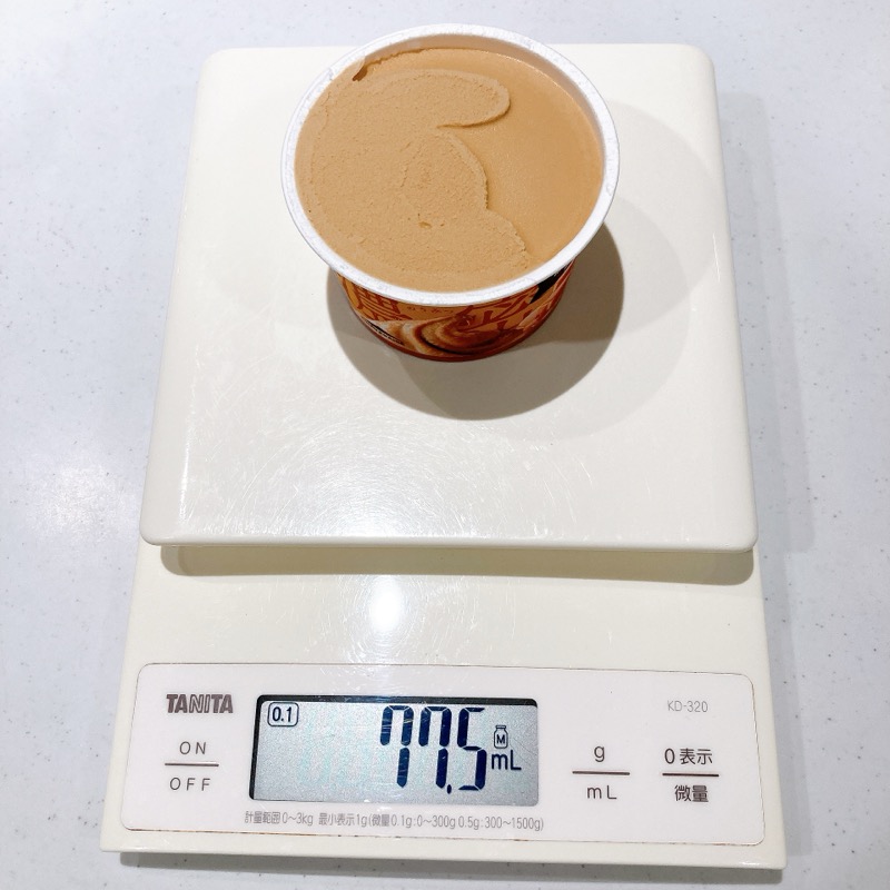 シャトレーゼの濃密生キャラメルアイスクリーム