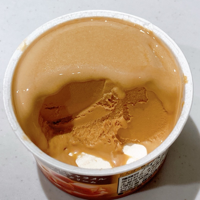 シャトレーゼの濃密生キャラメルアイスクリーム