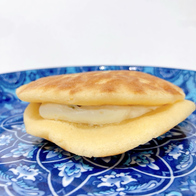 シャトレーゼの北海道産バターどら焼き