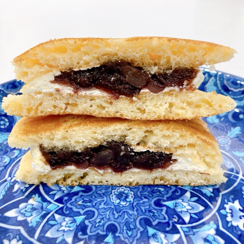 シャトレーゼの北海道産バターどら焼き