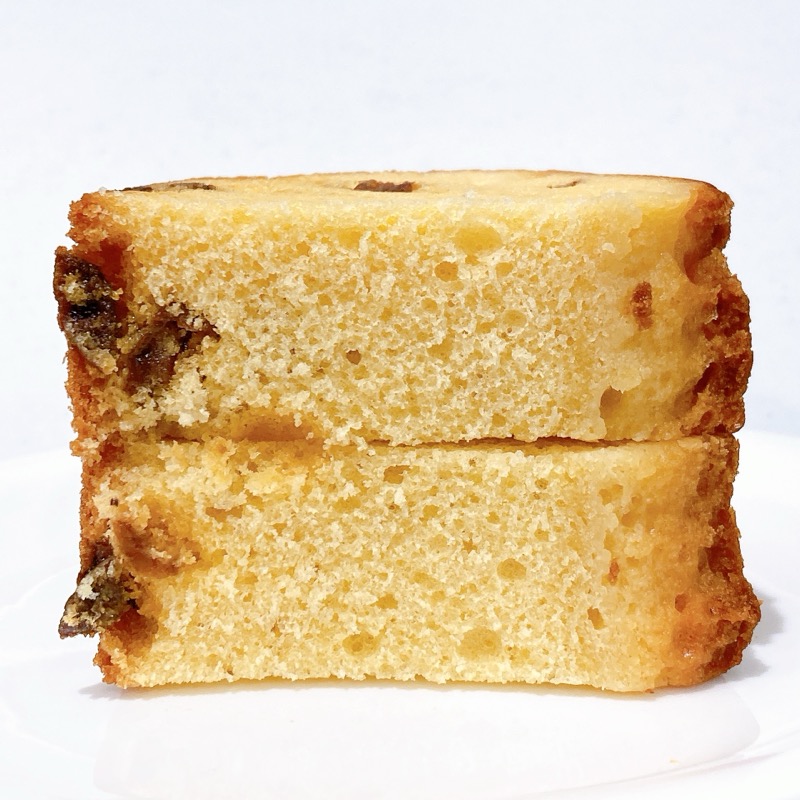 ファミマラムレーズンパウンドケーキ