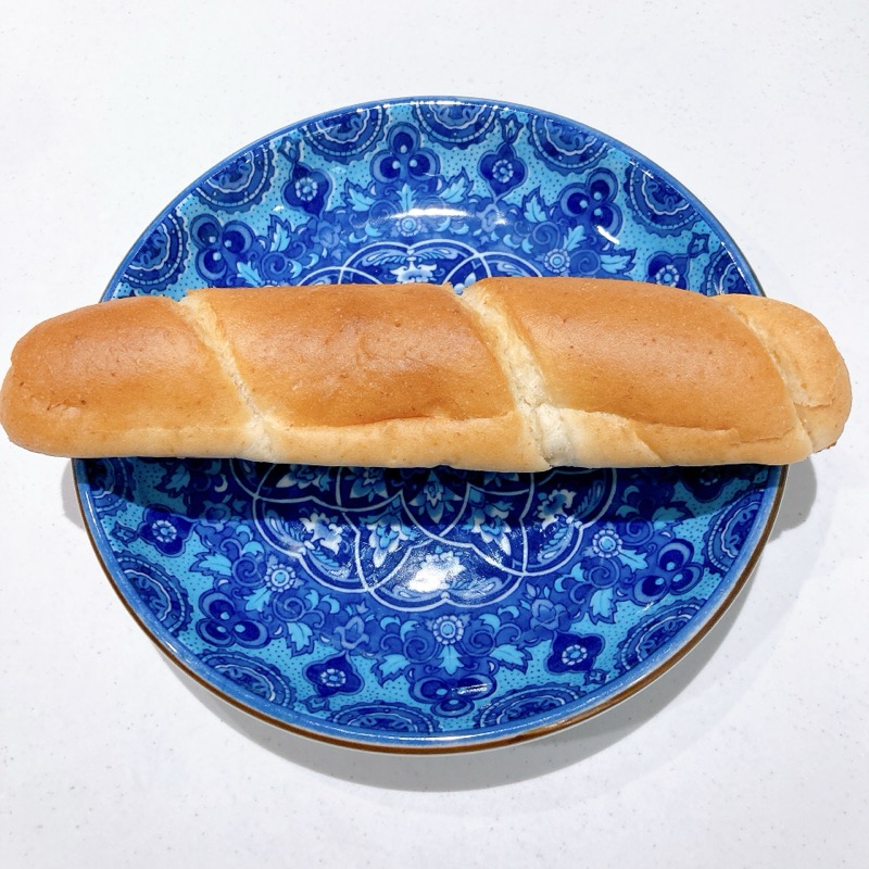 国産小麦濃厚ラムレーズンフランス